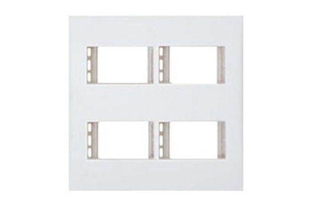 Bastidor com Placa 4 Funções Distanciadas 4x4 Impéria Branco 772231