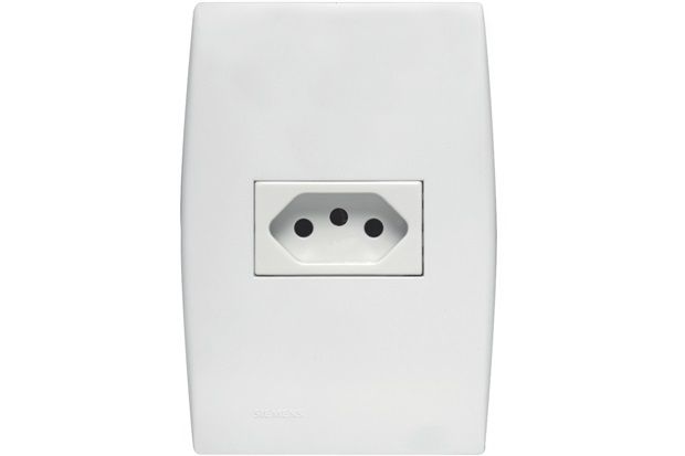 Conjunto 1 Tomada 2p T 20a Horizontal com Placa 4x2 Ilus Branco