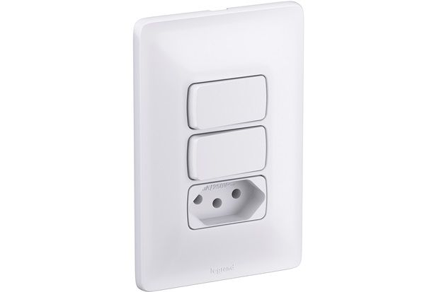 Conjunto 2 Interruptores Simples E 1 Tomada 2p T 10a 4x2 Zeffia 250v