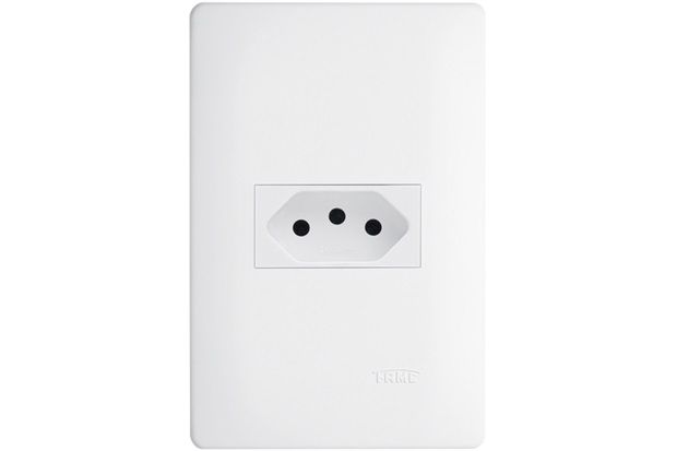 Conjunto de Tomada 2p T com Placa Habitat 10 a 250v