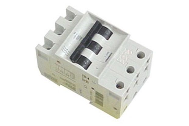 Disjuntor Din Curva C 50a Tripolar Ref. 5sx1 350-7