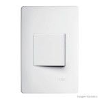 Interruptor simples 10A 250V com placa tecla média Habitat Fame