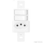 Interruptor simples e 1 paralelo com tomada 10A Blanc Fame