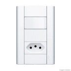 Interruptor simples e tomada padrão 10A Modulare com placa Fame