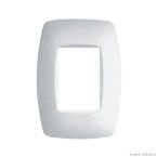 Placa 4x2 3 módulos Elegance Fame