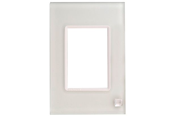 Placa 4x2 para 3 Módulos Ice Crystal Delta Luxo