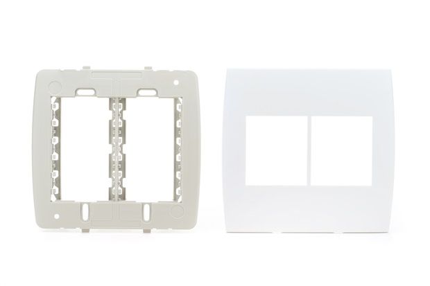 Placa com Suporte 2 Postos Duplos 4 X4 Ref: 5 Tg 99031